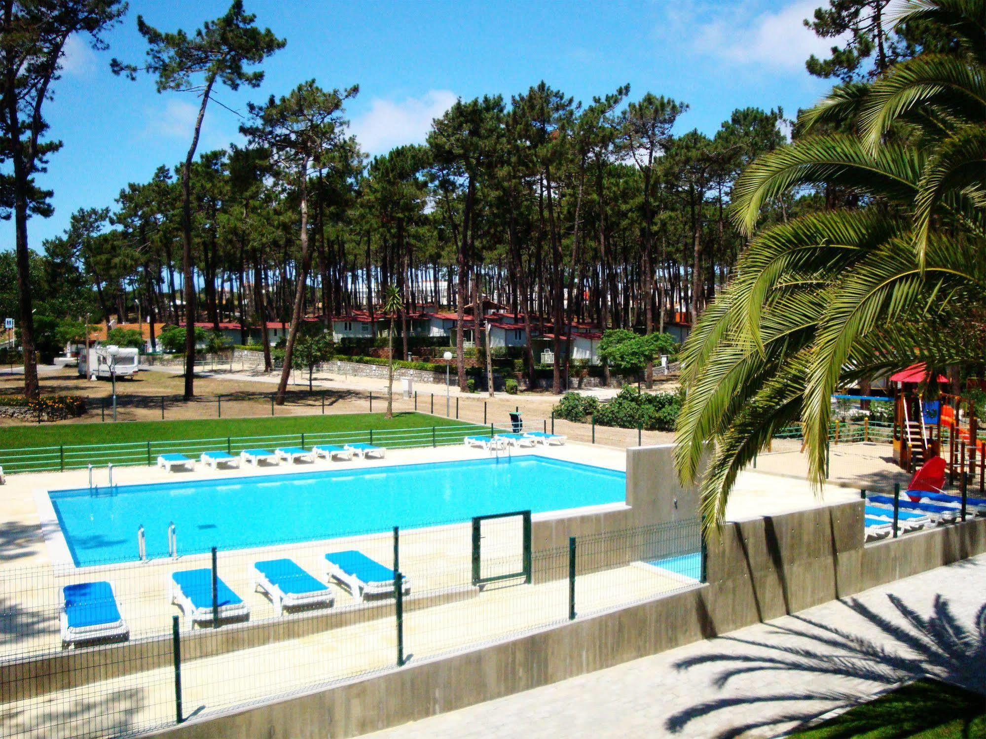 Orbitur Valado Bungalows Caravan Park Hotel Nazaré Eksteriør billede
